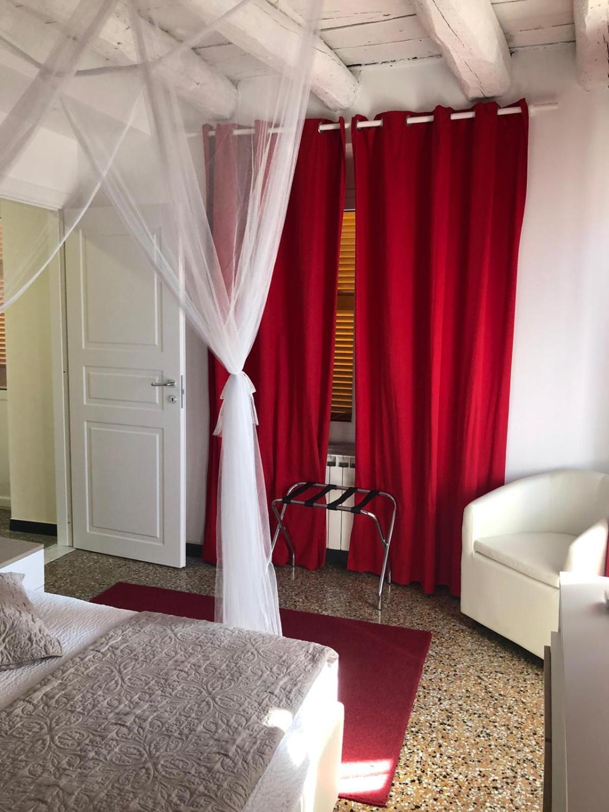 Varazze Suite Sauna E Hammam Eksteriør billede